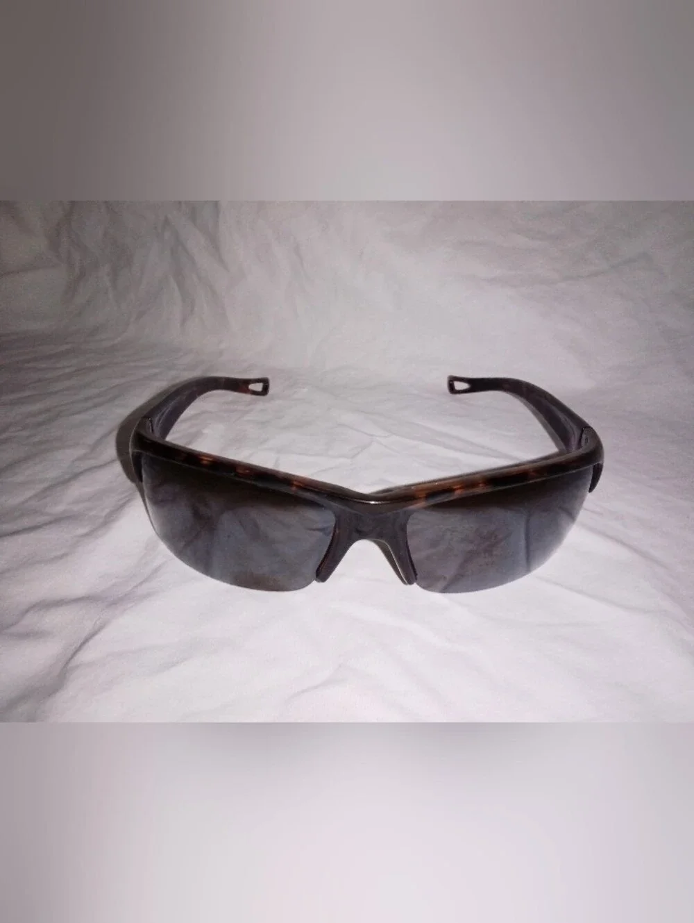 Berkley Sunglasses Brown Reflective Lens With Tortoise Shell Frame